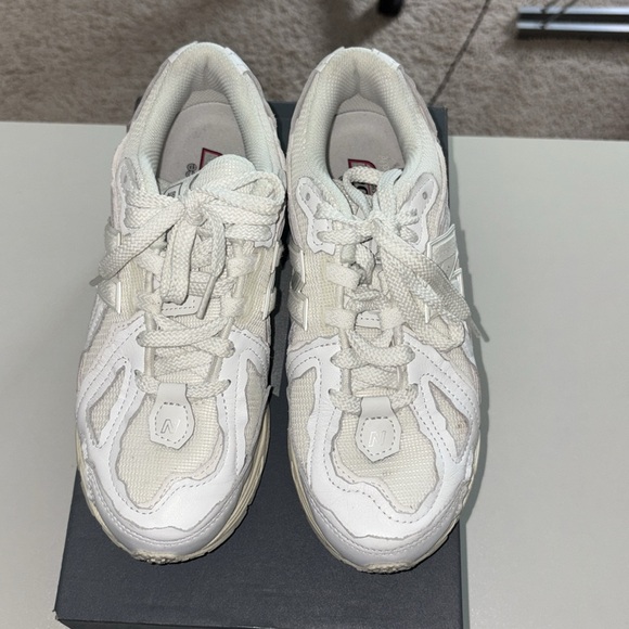 ☑️🐑New balance tech pack 1906d size 7 (fits 8) - Picture 2 of 7